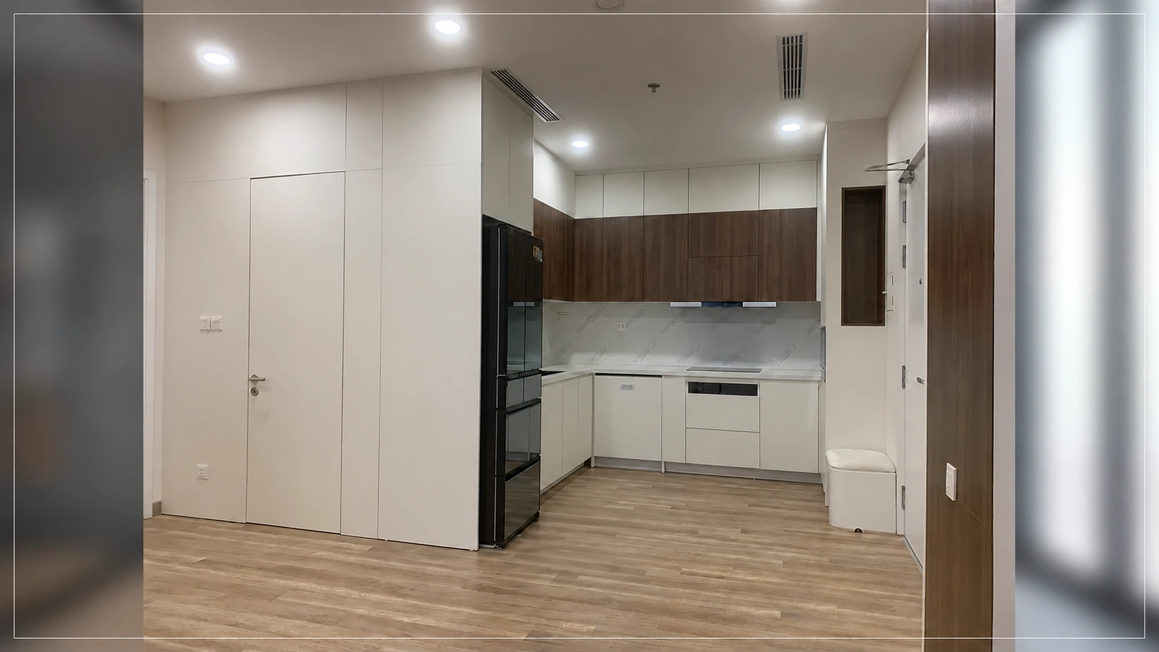 Ảnh tư liệu hệ tủ bếp và tủ cao sau giai đoạn lắp đặt